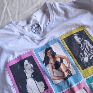 Selena Tee 💕